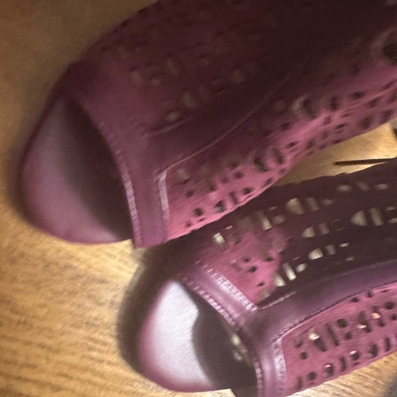 Calvin Klein Purple Mix Peep Toe Cuban Heel Zip Up Heels Size 6.5 - Picture 2 of 16